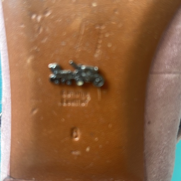 Coach Mary Jane, flat suede pink with embellishment on the strap. - Picture 8 of 10
